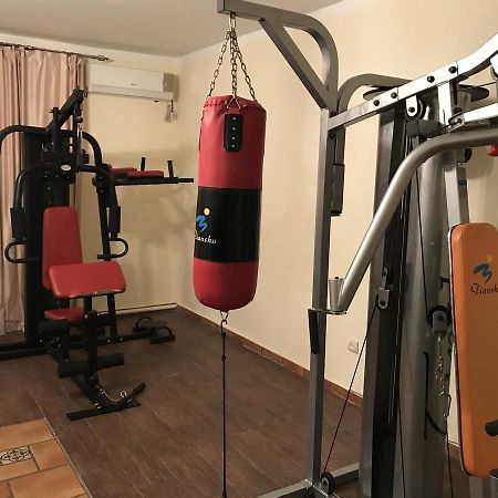 Saltanat Hotel Taldykorgan Bagian luar foto