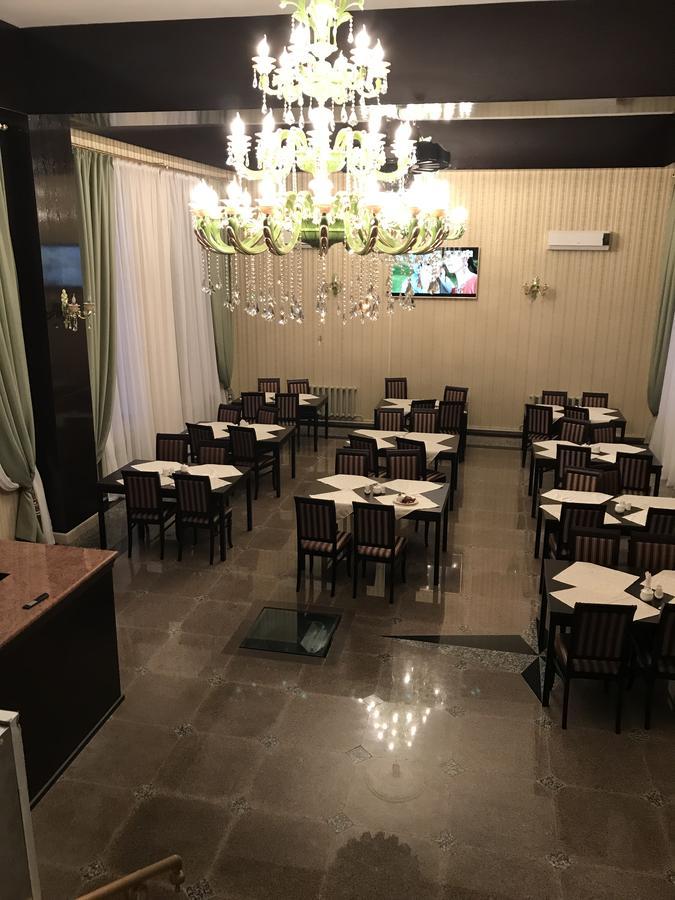 Saltanat Hotel Taldykorgan Bagian luar foto